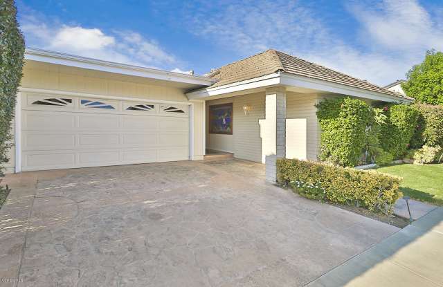 4019 Mariner Circle Gallery 2