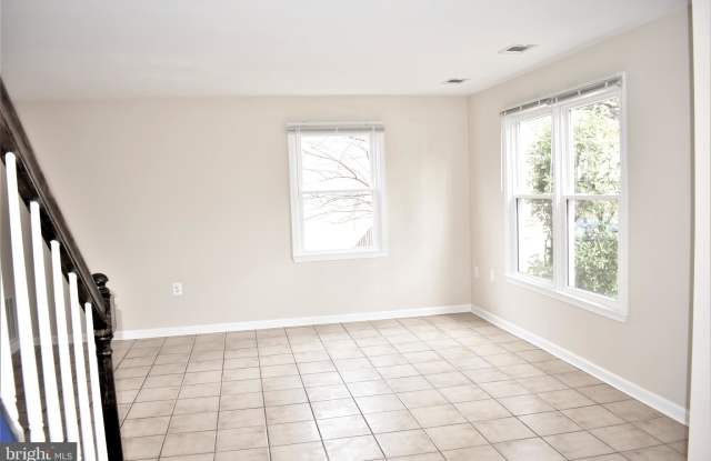 9091 WHARTON COURT Gallery 4