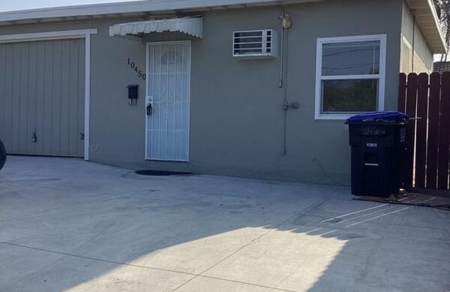 10450 Ceres Ave. photos photos