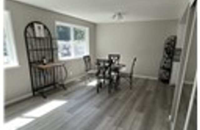 3BR 2Bath Rambler in Renton Highlands for Rent Gallery 4