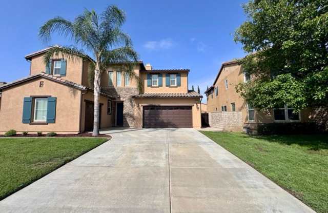 Stunning 4 Bedroom Winchester Home with Loft  3 Car Garage – Ready to Move In! photos photos