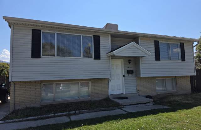 9639 S Dana Cir; Unit A photos photos