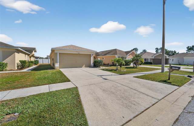 11812 LYNMOOR Drive Gallery 3