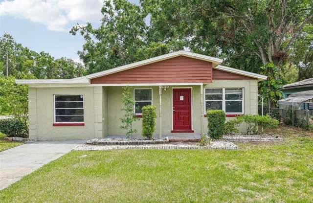 7715 DELEUIL AVENUE photos photos