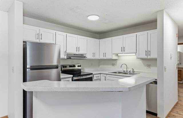 16724 Brunswick Avenue Southeast - 202 Gallery 3