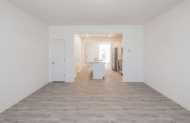 2Bd/2.5ba End Unit Townhome for Rent Near Downtown Mooresville | Move In Special 1 Month Free Gallery 3