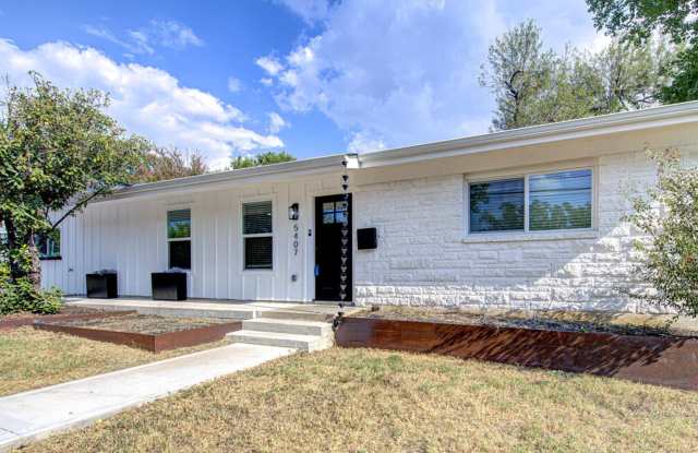 Fully Rebuilt 3BD Gem with Designer Finishes and Spacious Yard photos photos Fully Rebuilt 3BD Gem with Designer Finishes and Spacious Yard photos photos