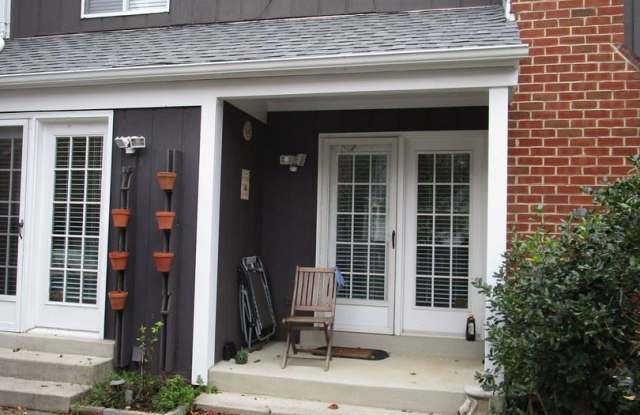 20707 Highland Hall Drive Gallery 3