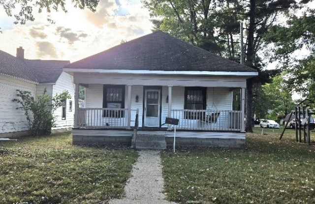 2414 Garfield Avenue photos photos