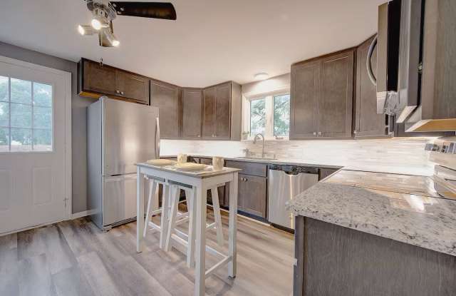 1301 East Oklahoma Avenue - 2 Gallery 4