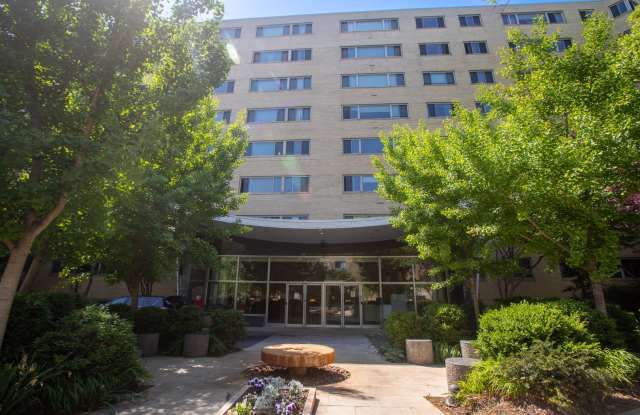 Amazing 3 BR/2 BA Condo in Wakefield! photos photos