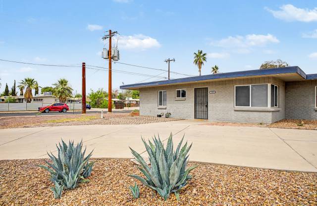 Remodeled 2 Bedroom 1 Bath in Tucson photos photos