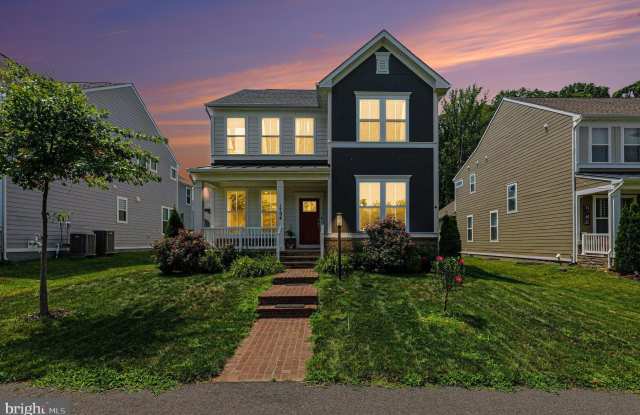 1794 RIVER HERITAGE Boulevard Gallery 2