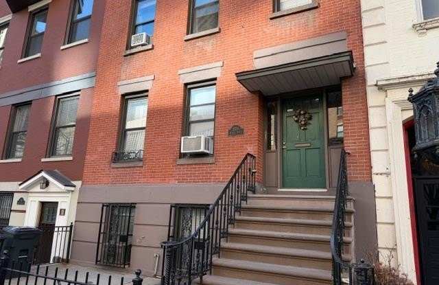 228 HUDSON ST photos photos