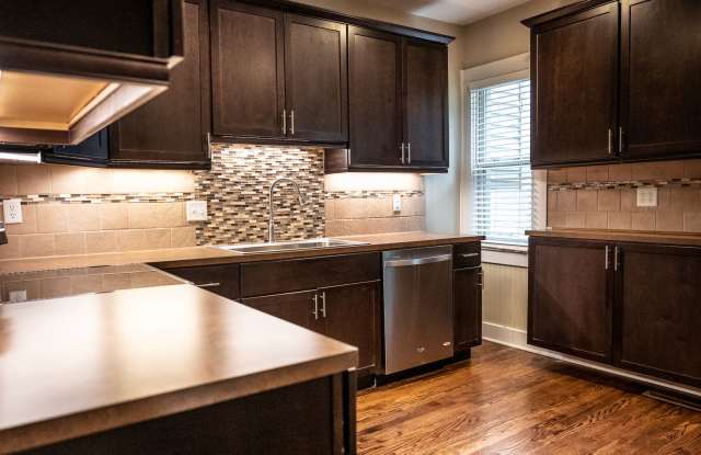 WalnutS5125 photos photos