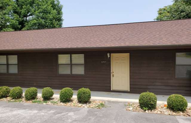 Maryville Perfect Location 2BR/1BA Condo photos photos