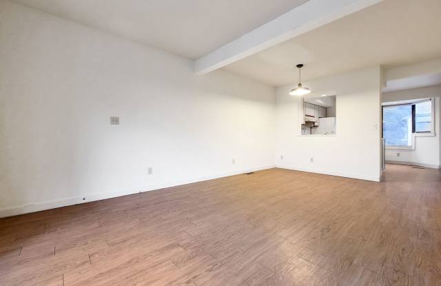 110 16th Avenue Gallery 2