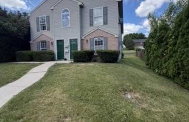 1221 W whitehall photos photos