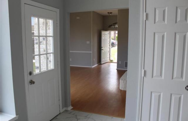7009 Charleston Drive Gallery 2