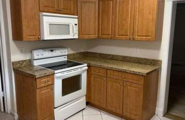 924 Green Street, West Palm Beach, FL 33405 photos photos