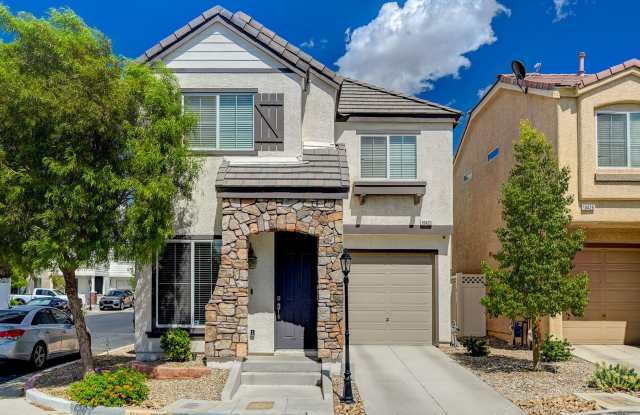 Beautiful Home in Lamplight Gardens at Silverado gated community photos photos
