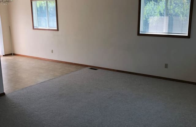 205 N Pondera Ave. Unit D - 205 Pondera Avenue, Bozeman, MT 59718
