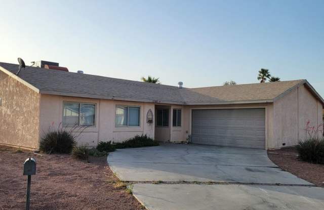 NO HOA Single Story 3/2/2 with huge backyard photos photos
