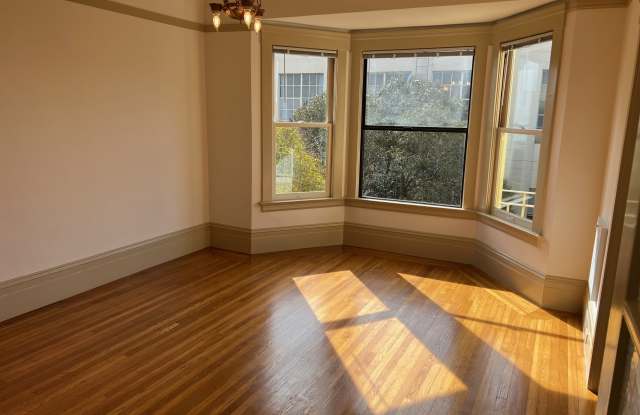 176 Julian Avenue Gallery 2