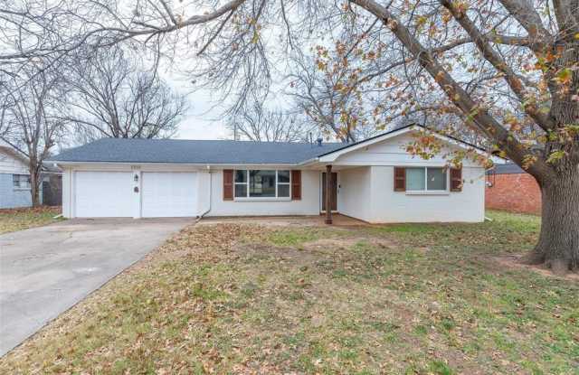 2325 Sylvan Drive photos photos