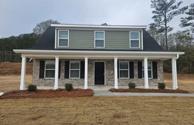 153 Charlotte Circle - 153 Charlotte Circle, Statham, GA 30666