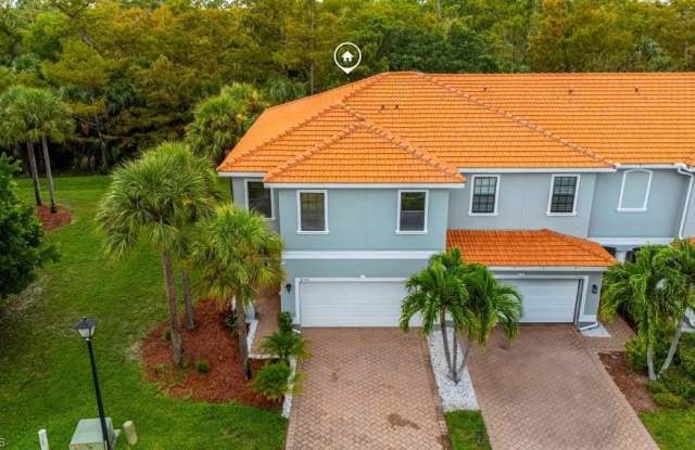 15326 SUMMIT PLACE Cir photos photos