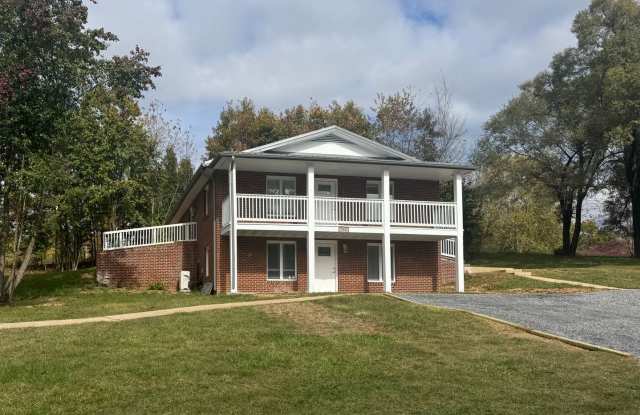 Newly renovated 3 Bedroom 2.5 Bathroom Home located in Kingsport, TN photos photos Newly renovated 3 Bedroom 2.5 Bathroom Home located in Kingsport, TN photos photos