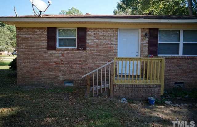 114 E McIver Street - 114 East McIver Street, Zebulon, NC 27597