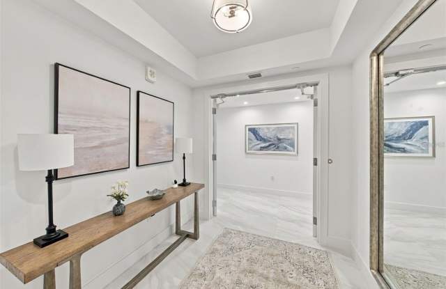 5713 BOWEN DANIEL Drive Gallery 3