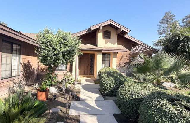 TEVIS RANCH FOR $2,150! Spacious Corner-Lot Home with RV Parking Gallery 3