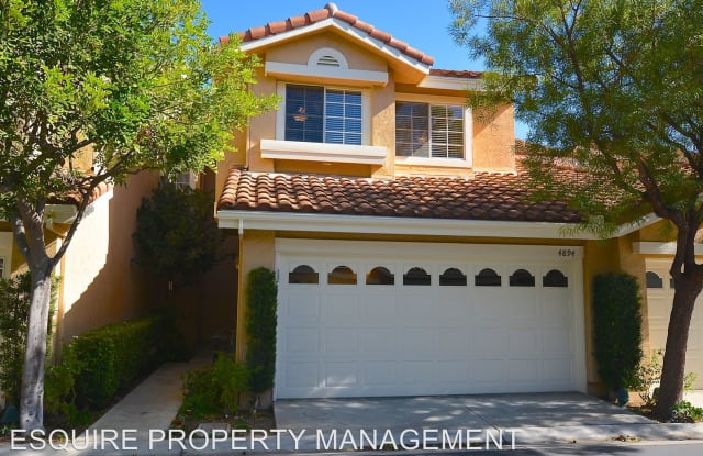 4894 MARTONA DRIVE - 4894 Martona Dr, Oak Park, CA 91377