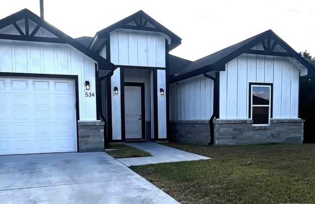 534 PERA AVE. Gallery 1