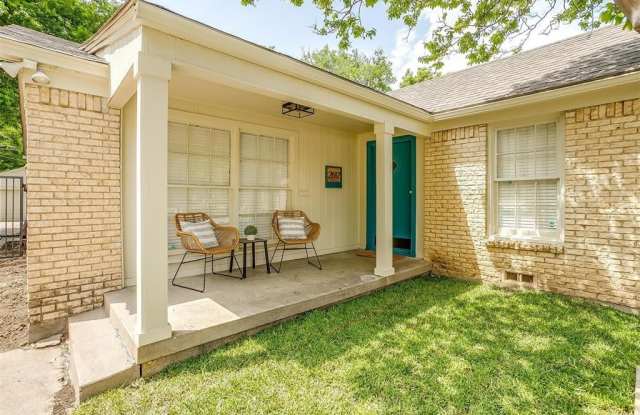 2612 Willing Avenue - 2612 Willing Avenue, Fort Worth, TX 76110