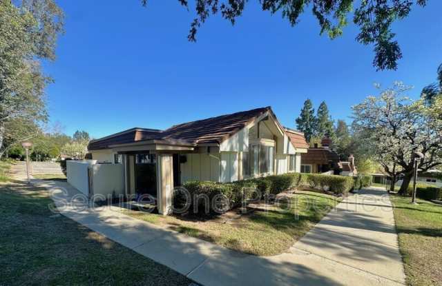 10020 Larwin Ave. photos photos