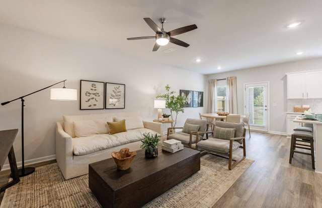 Kendall at Gilreath - Townhomes for Rent Gallery 2