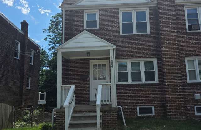 Townhouse in Cleland Heights photos photos