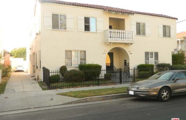 4303 8TH AVE photos photos