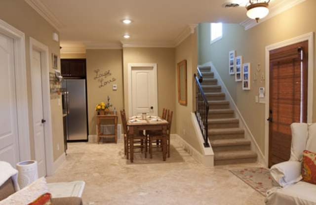 Falls Grove Gallery 3