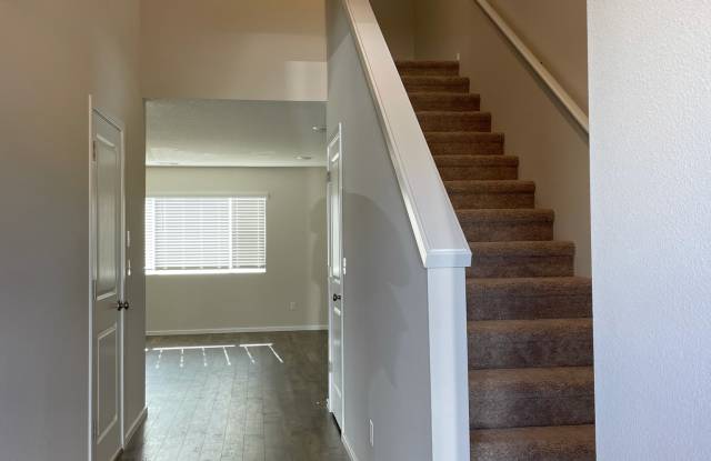 4844 Navigation Avenue Northeast Gallery 2
