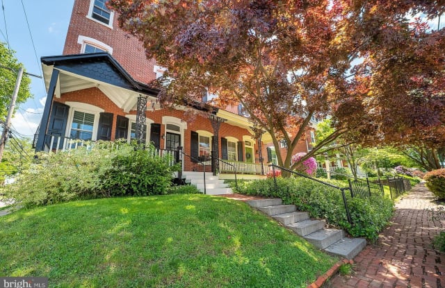 447 N WALNUT STREET - 447 North Walnut Street, West Chester, PA 19380