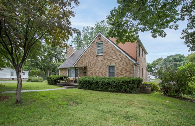 1430 S Maywood Ave - HOUSE - 1430 South Maywood Avenue, Independence, MO 64052