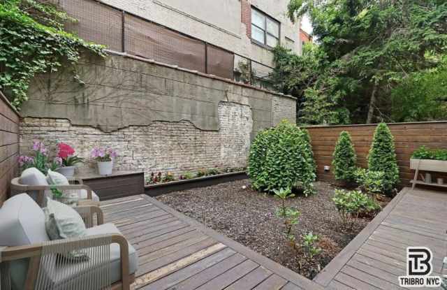 62-07 Catalpa Avenue photos photos