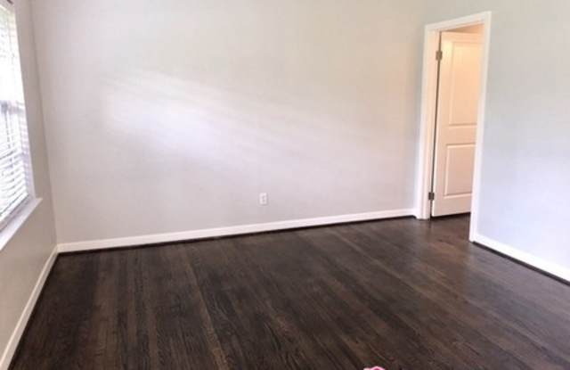 4417 Lido Lane Gallery 3
