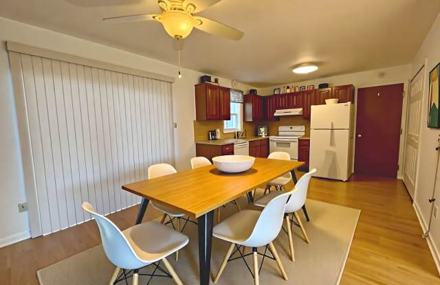 2 Bedroom 1 Bathroom in Mount Joy! Gallery 4