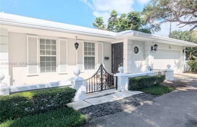 5920 Maynada St photos photos